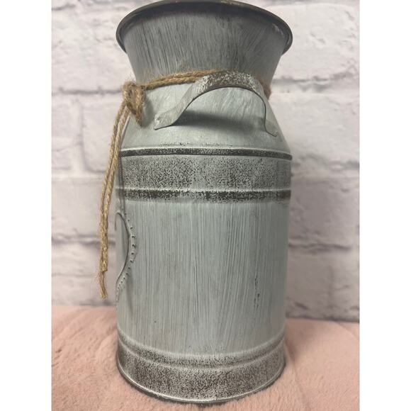 French Shabby Chic Metal Jug Galvanized Vase For Flowers Milk Can Rustic - Picture 2 of 5